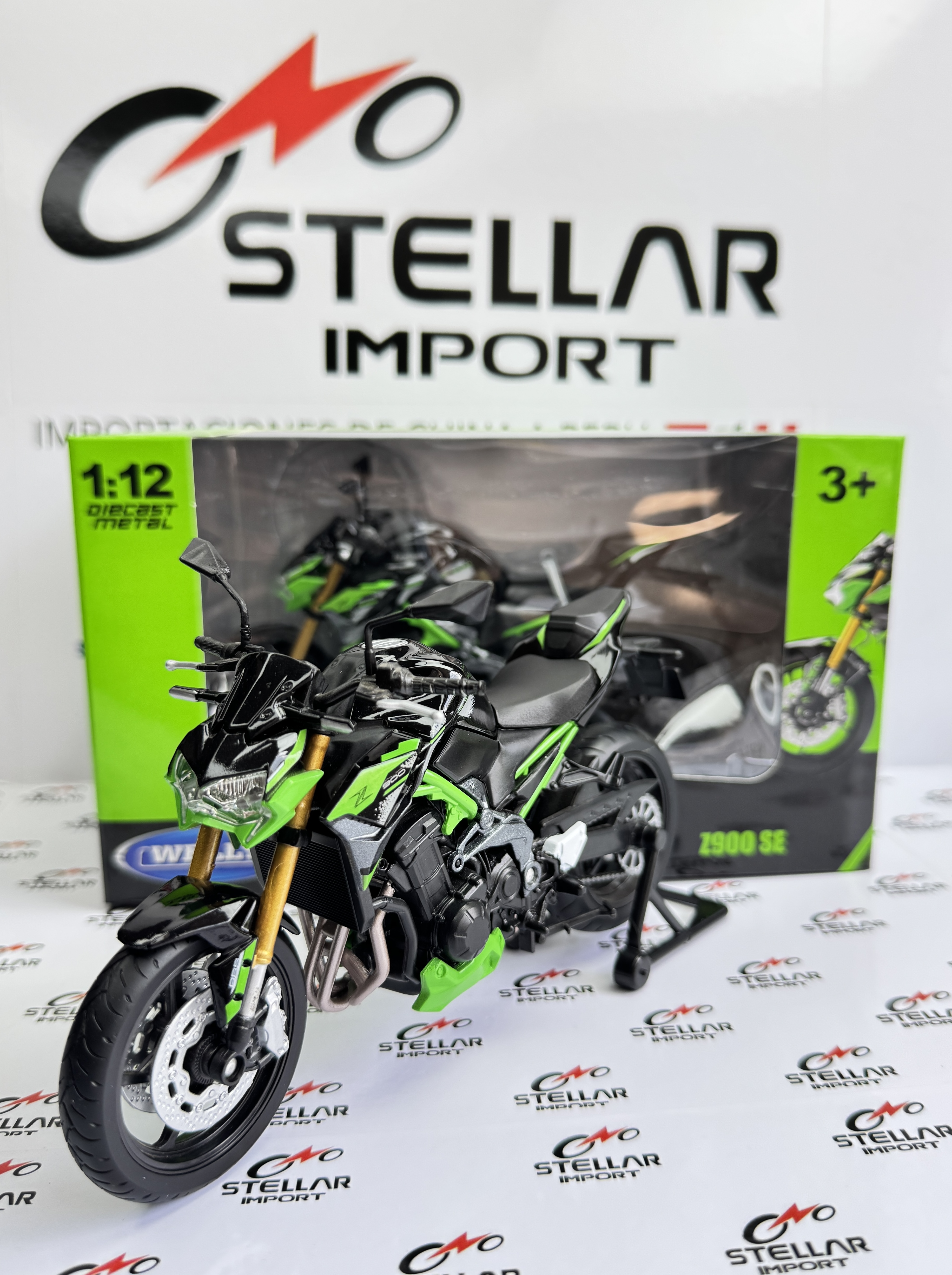 Color Z900