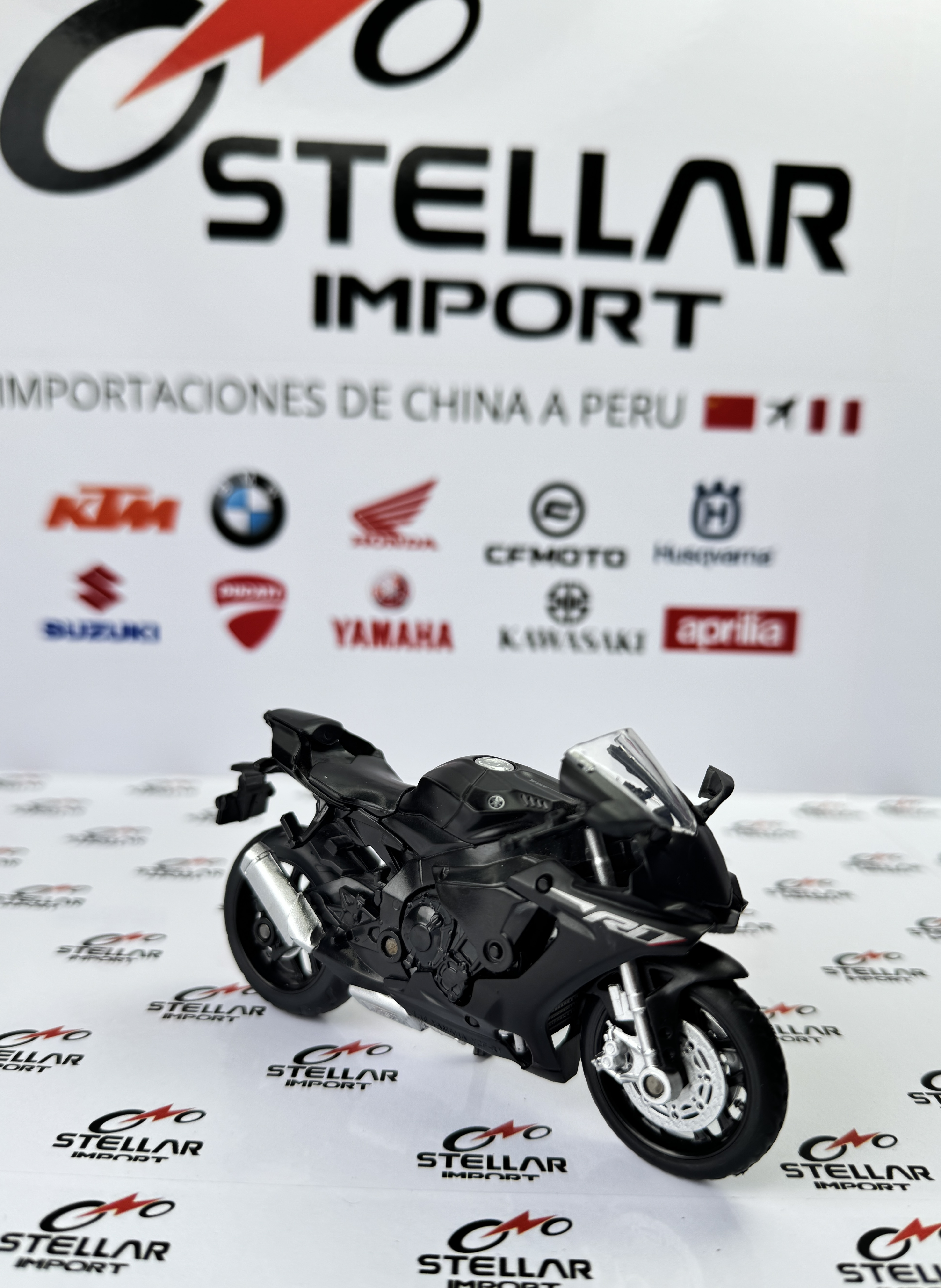 Yamaha YZF R1